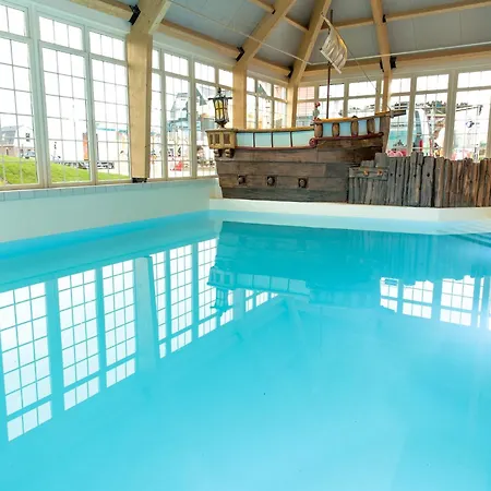 With Sauna In A * Uitdam