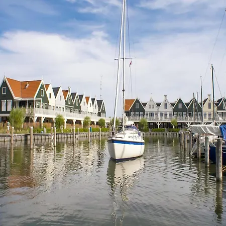 With Sauna In A Uitdam